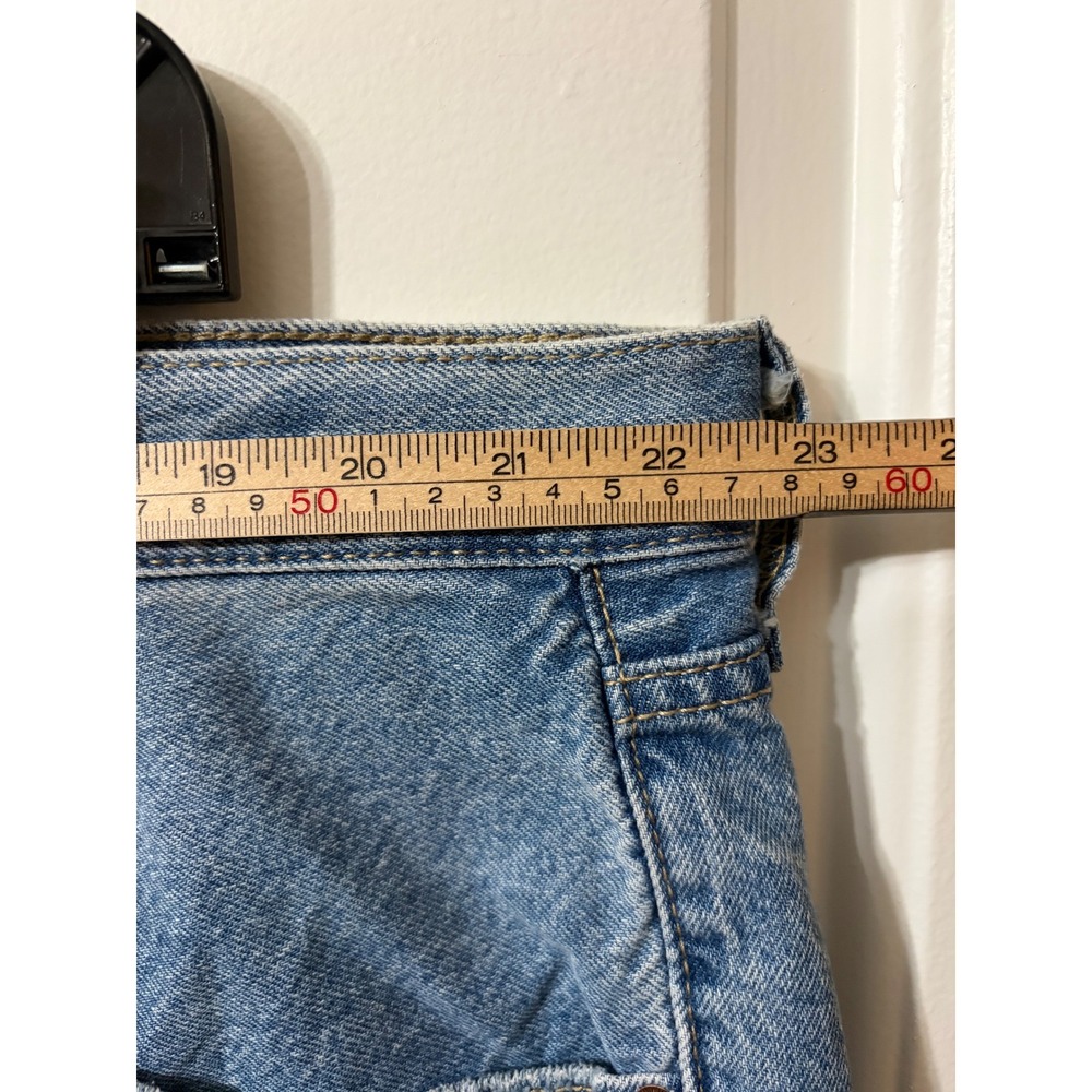 Old Navy | Mid-Rise Baggy Cut Off Denim Shorts | 20 || Light Blue| - Picture 6 of 6